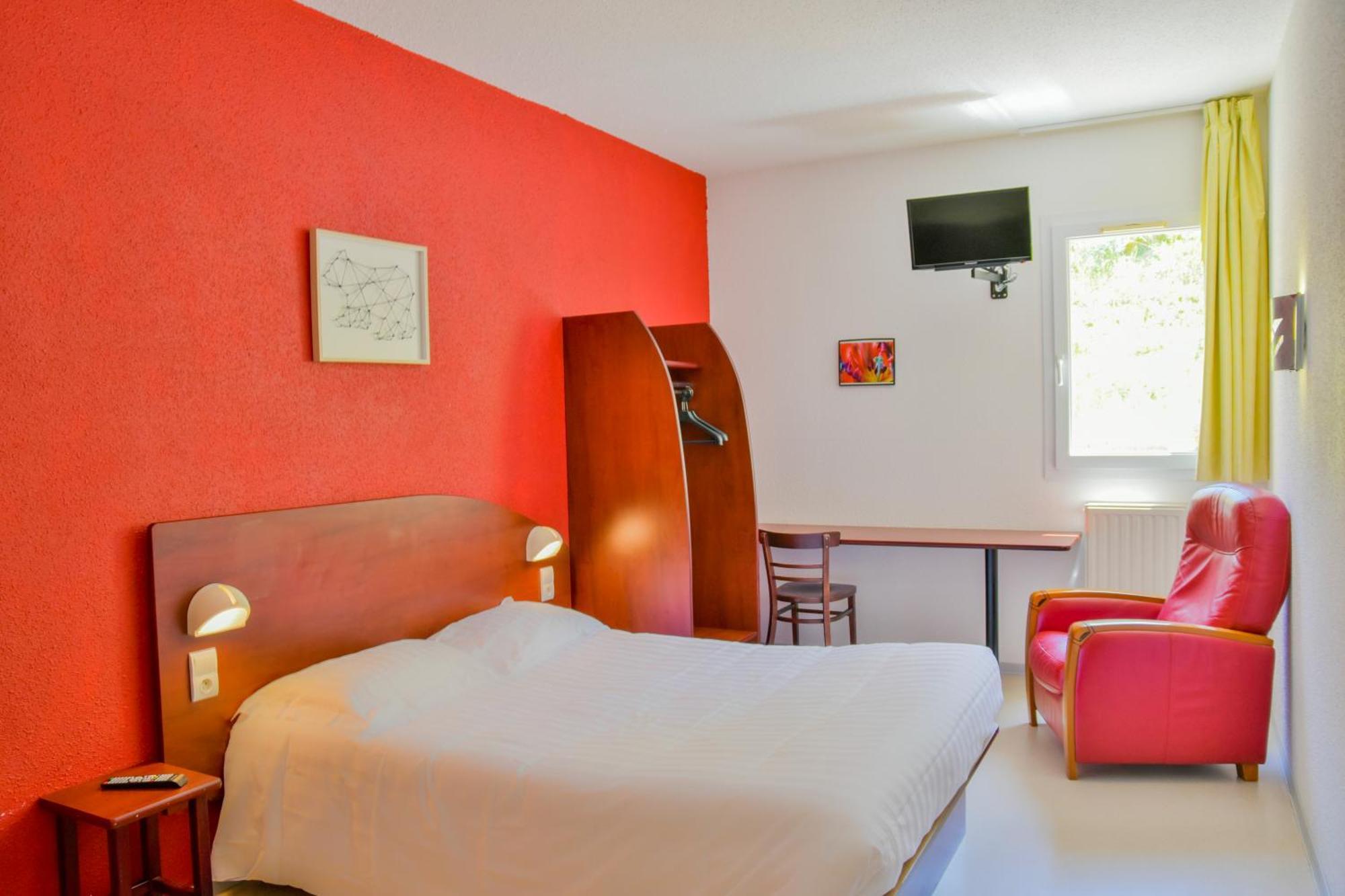 Sev'Hotel Sévérac-le-Château Eksteriør billede